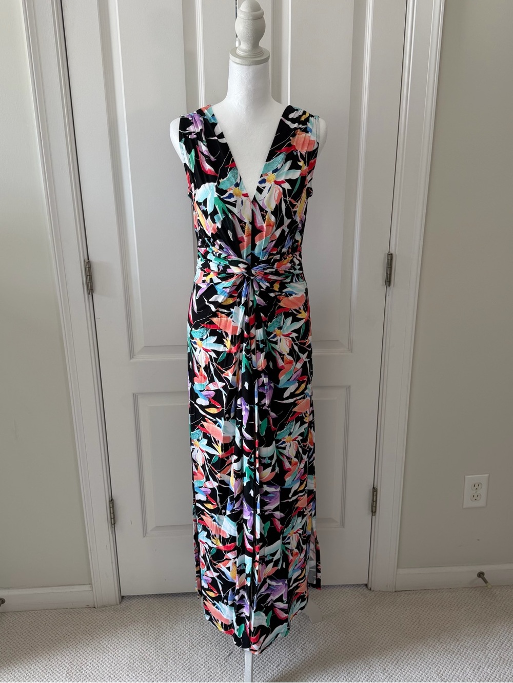 IMAN Black Floral Twist-Waist Maxi Dress